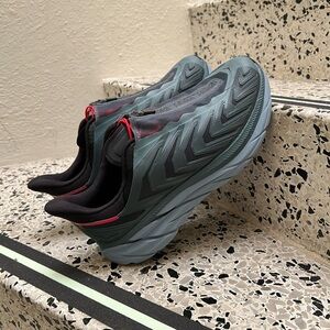 Hoka Project Clifton